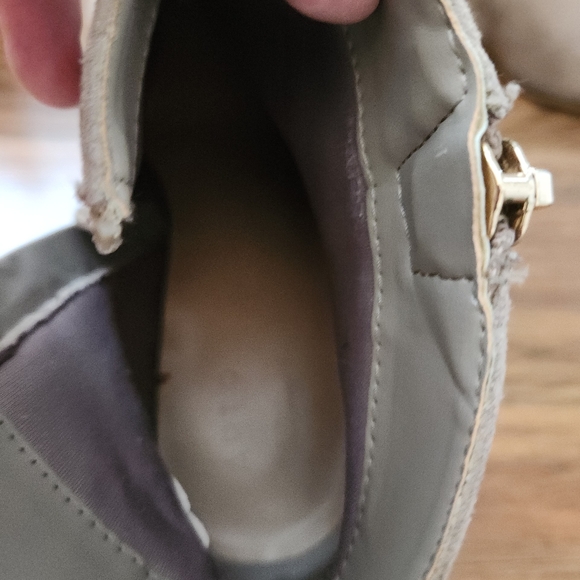 Kohl's Beige Ankle Boots with Zipper and Buckle - Picture 4 of 5